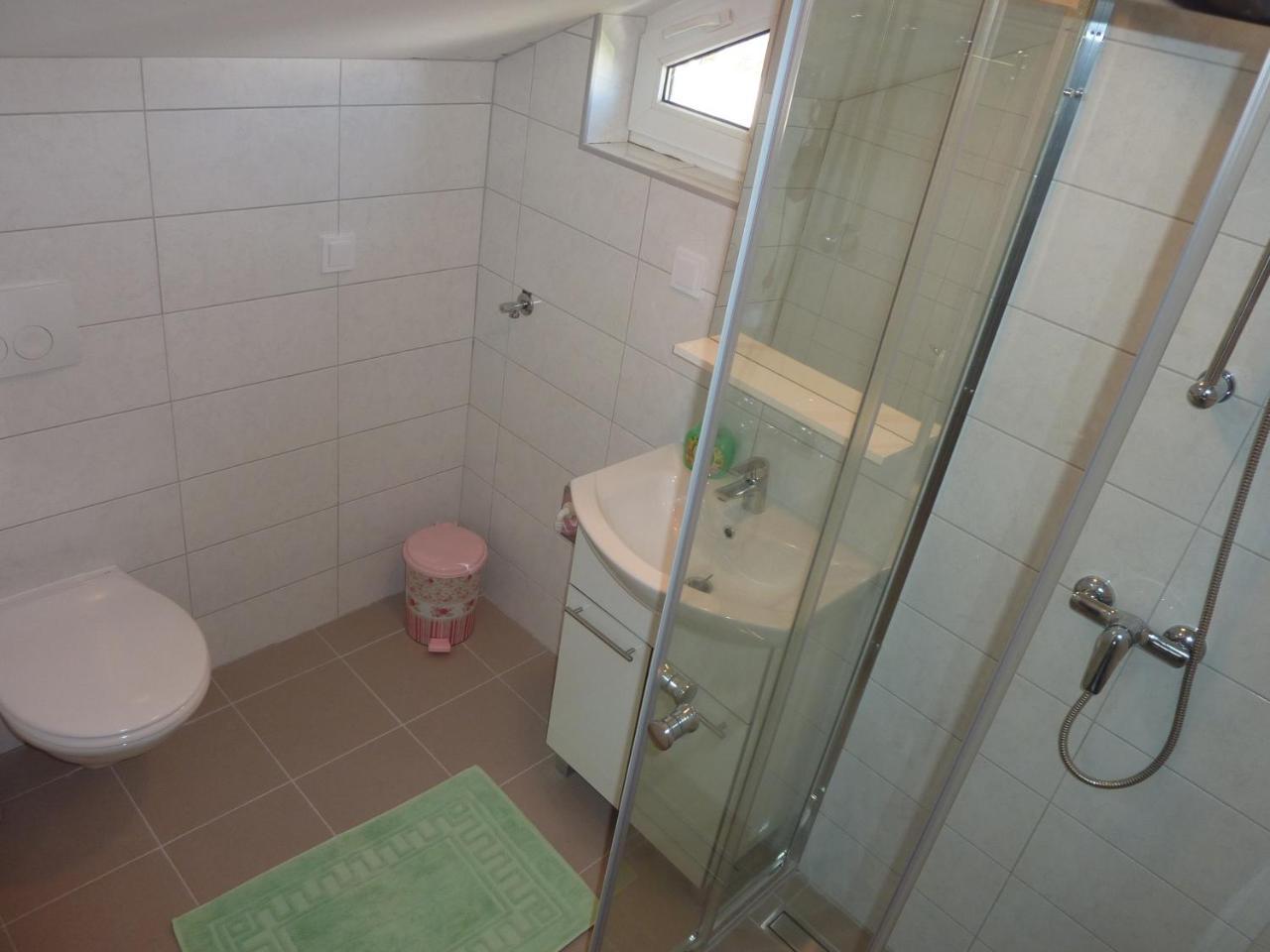 Queen Beach Apartments - Private Pool - Sabunike III Privlaka  Dış mekan fotoğraf