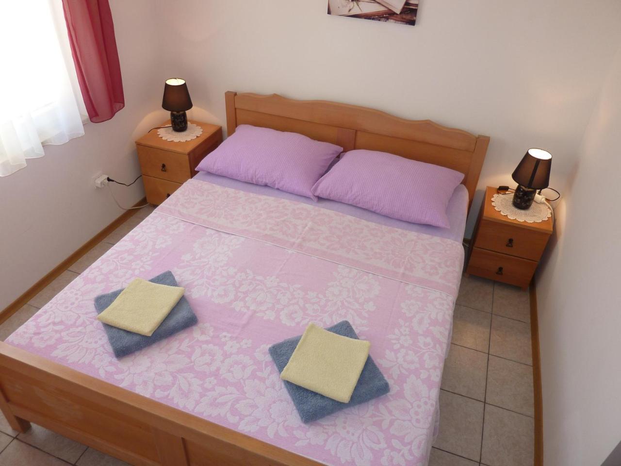 Queen Beach Apartments - Private Pool - Sabunike III Privlaka  Dış mekan fotoğraf